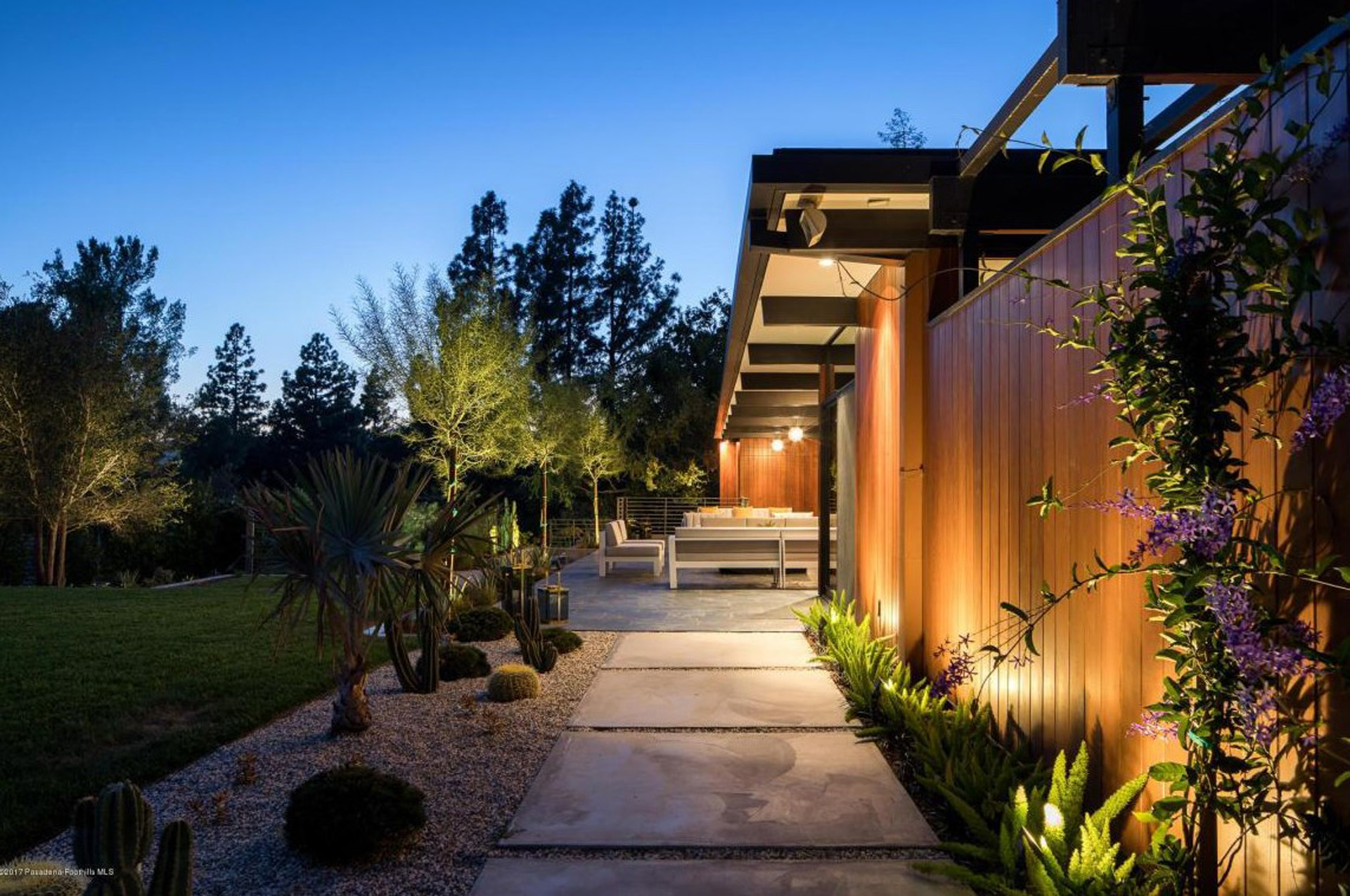 Concrete Stepping Pads